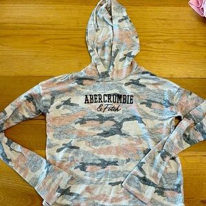 Abercrombie & Fitch, girls long sleeve pink/gray camo shirt, size 11/12